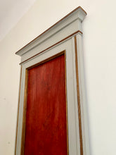 Ladda upp bild till gallerivisning, Crow